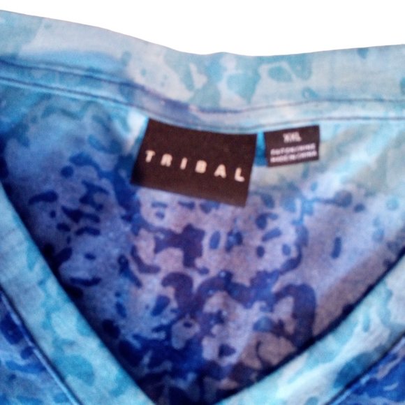 TRIBAL Multi-Color 3/4 Sleeve V-Neck Top Size XXL - Picture 2 of 2